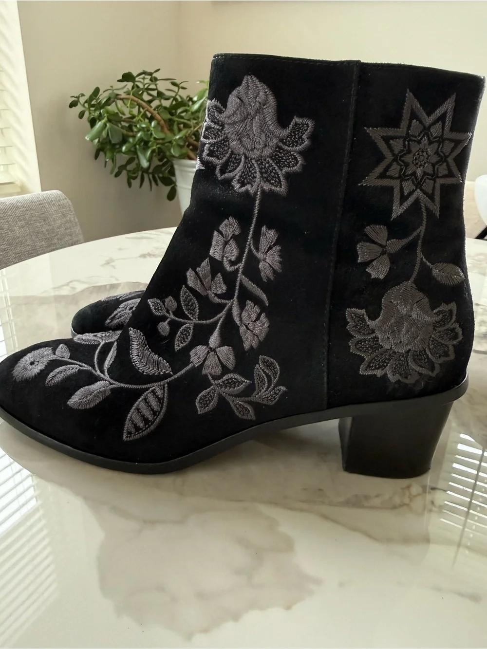 Johnny Was Black Suede Ankle Boots with Silver-Gray Floral Embroidery - Picture 2 of 9
